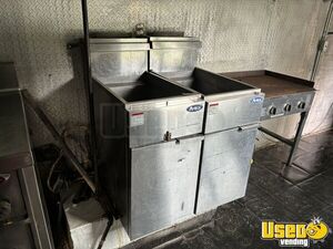 1996 P30 All-purpose Food Truck Exhaust Hood Tennessee Diesel Engine for Sale