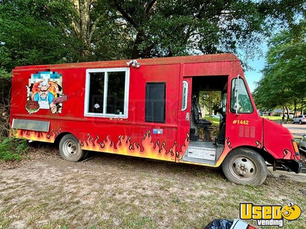 1996 P30 All-purpose Food Truck Tennessee Diesel Engine for Sale