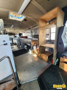 1996 Tk Tho All-purpose Food Truck Diamond Plated Aluminum Flooring Oregon Diesel Engine for Sale