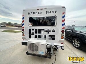 1997 F450 Mobile Hair & Nail Salon Truck Stainless Steel Wall Covers Texas Gas Engine for Sale