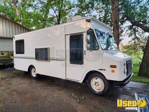 1997 Grumman All-purpose Food Truck Tennessee Diesel Engine for Sale