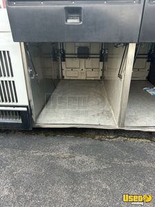 1997 H3-41 Coach Bus Bathroom Tennessee Diesel Engine for Sale