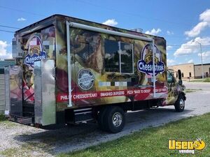 1997 Kitchen Food Truck All-purpose Food Truck Air Conditioning Kentucky Gas Engine for Sale