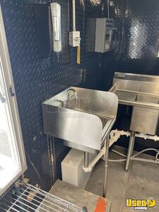 1997 Mt45 Chassis All-purpose Food Truck Hand-washing Sink New Mexico Diesel Engine for Sale