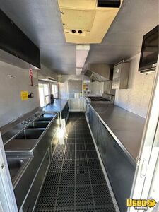 1997 P30 All-purpose Food Truck All-purpose Food Truck Concession Window California for Sale