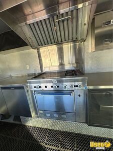 1997 P30 All-purpose Food Truck All-purpose Food Truck Refrigerator California for Sale