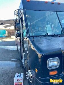 1997 P30 All-purpose Food Truck Concession Window Texas for Sale