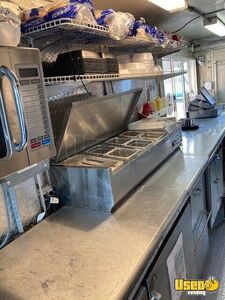 1997 P30 All-purpose Food Truck Diamond Plated Aluminum Flooring Texas for Sale