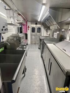 1997 P30 All-purpose Food Truck Fire Extinguisher Pennsylvania Diesel Engine for Sale