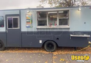 1997 P30 All-purpose Food Truck Stainless Steel Wall Covers Colorado Gas Engine for Sale