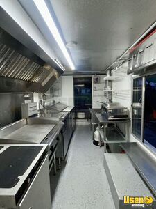 1997 P30 All-purpose Food Truck Work Table Pennsylvania Diesel Engine for Sale