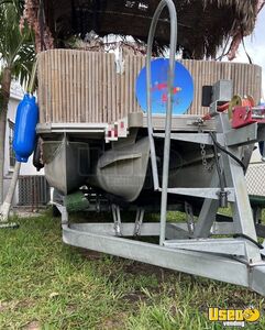 1998 Food Boat All-purpose Food Truck Hand-washing Sink Florida Gas Engine for Sale