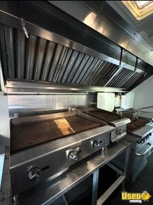 1998 Grumman Olsen All-purpose Food Truck Diamond Plated Aluminum Flooring Florida Gas Engine for Sale