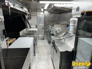 1998 Grumman P30 All-purpose Food Truck Deep Freezer New York Gas Engine for Sale