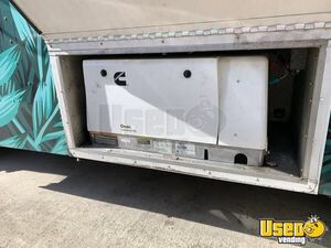 1998 P30 All-purpose Food Truck Cabinets Tennessee Gas Engine for Sale