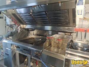 1998 P30 All-purpose Food Truck Prep Station Cooler New York Gas Engine for Sale