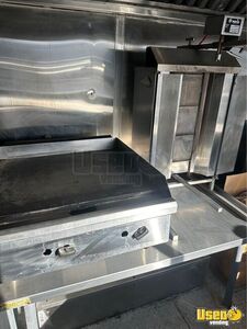 1998 P30 All-purpose Food Truck Prep Station Cooler Ontario Gas Engine for Sale