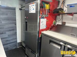 1998 P30 Step Van All-purpose Food Truck Upright Freezer California Gas Engine for Sale