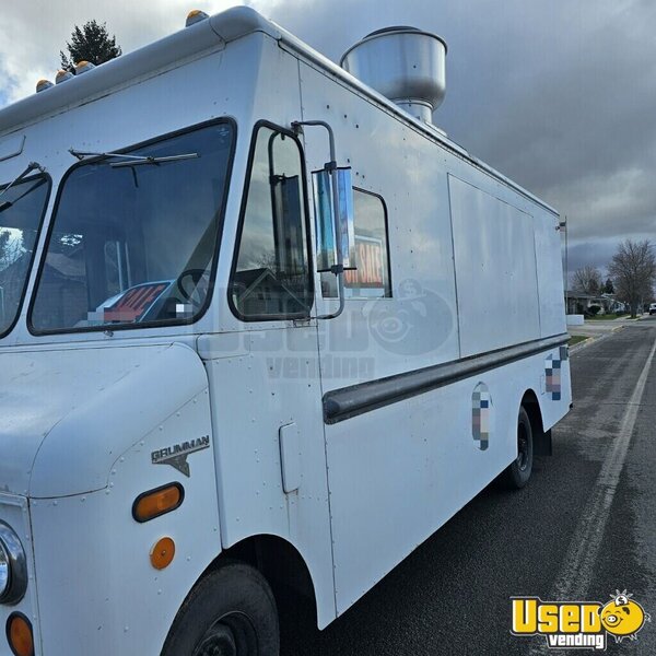 1998 Wonder Bread Truck All-purpose Food Truck Montana Gas Engine for Sale