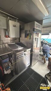 1999 All-purpose Food Truck Reach-in Upright Cooler Oregon Diesel Engine for Sale