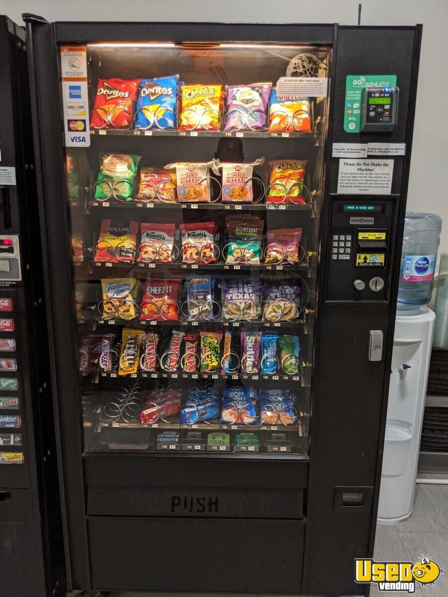 https://www.usedvending.com/image/1999-automatic-products-123-automatic-products-snack-machine-california-1331787-1j_xl.jpg