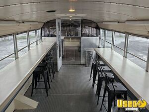 1999 Bus All-purpose Food Truck 16 Oregon Diesel Engine for Sale