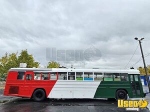 1999 Bus All-purpose Food Truck Diamond Plated Aluminum Flooring Oregon Diesel Engine for Sale