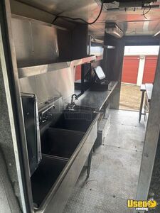 1999 Food Truck All-purpose Food Truck Hand-washing Sink Texas Diesel Engine for Sale