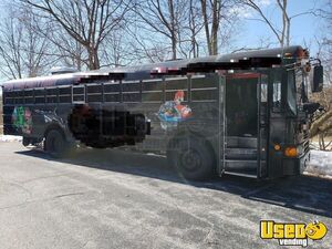 1999 Freightliner Party / Gaming Trailer Air Conditioning Illinois Diesel Engine for Sale