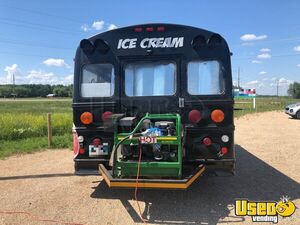 1999 Ice Cream Truck Concession Window Manitoba Gas Engine for Sale