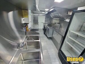 1999 P350 All-purpose Food Truck Exterior Customer Counter Michigan Gas Engine for Sale