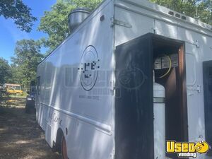 1999 P42 All-purpose Food Truck Cabinets Massachusetts Gas Engine for Sale