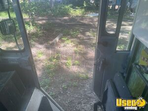 1999 P42 All-purpose Food Truck Electrical Outlets Massachusetts Gas Engine for Sale