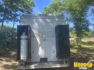 1999 P42 All-purpose Food Truck Stainless Steel Wall Covers Massachusetts Gas Engine for Sale