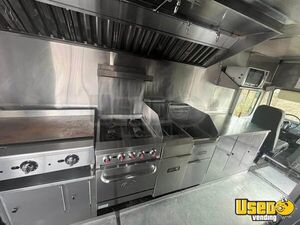 1999 Workhorse All-purpose Food Truck Exterior Customer Counter Michigan Diesel Engine for Sale