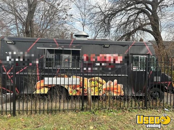 1999 Workhorse All-purpose Food Truck Michigan Diesel Engine for Sale