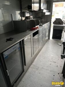 2000 All-purpose Food Truck All-purpose Food Truck 20 California Diesel Engine for Sale