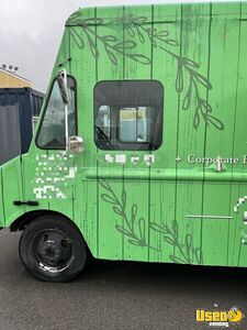 2000 All-purpose Food Truck All-purpose Food Truck Concession Window California Diesel Engine for Sale