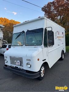 2000 All-purpose Food Truck Catering Food Truck Massachusetts Gas Engine for Sale