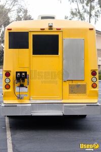 2000 E450 Chassis All-purpose Food Truck Stainless Steel Wall Covers California Gas Engine for Sale