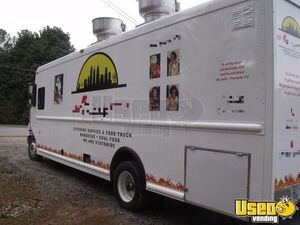 2000 Food Truck All-purpose Food Truck Concession Window Georgia Diesel Engine for Sale