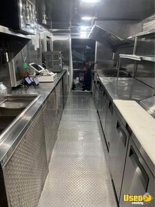 2000 Food Truck All-purpose Food Truck Diamond Plated Aluminum Flooring Georgia for Sale