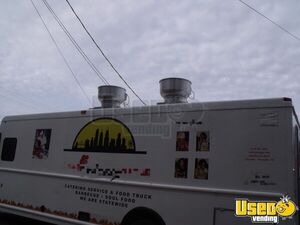 2000 Food Truck All-purpose Food Truck Propane Tank Georgia Diesel Engine for Sale