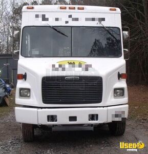 2000 Food Truck All-purpose Food Truck Stainless Steel Wall Covers Georgia Diesel Engine for Sale