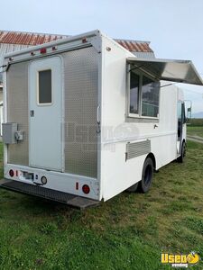 2000 Mt35 All-purpose Food Truck Stainless Steel Wall Covers Washington Diesel Engine for Sale