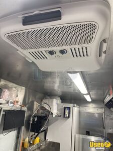 2000 P42 All-purpose Food Truck Work Table Virginia Diesel Engine for Sale