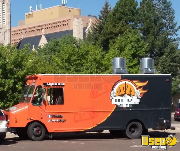 2000 Step Van Taco Food Truck Wyoming Diesel Engine for Sale