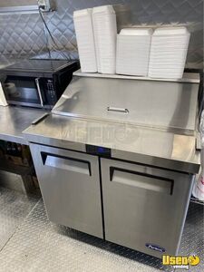 2000 Utilimaster All-purpose Food Truck Microwave Oregon Gas Engine for Sale