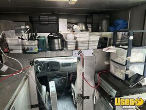 2000 Van All-purpose Food Truck Refrigerator Pennsylvania Gas Engine for Sale