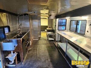 2000 Vision All-purpose Food Truck Work Table North Carolina Gas Engine for Sale